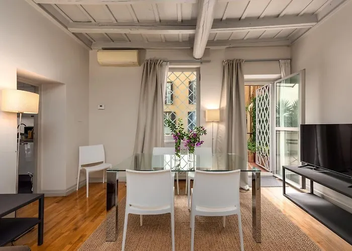 My Spanish Steps - 2 Bathrooms Апартаменты Рим