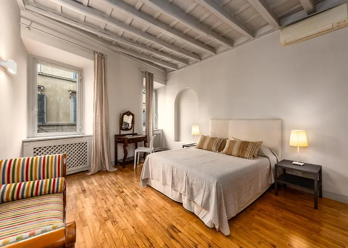 Апартаменты My Spanish Steps - 2 Bathrooms Рим