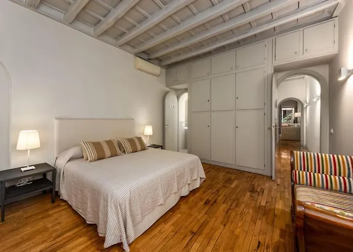 My Spanish Steps - 2 Bathrooms *