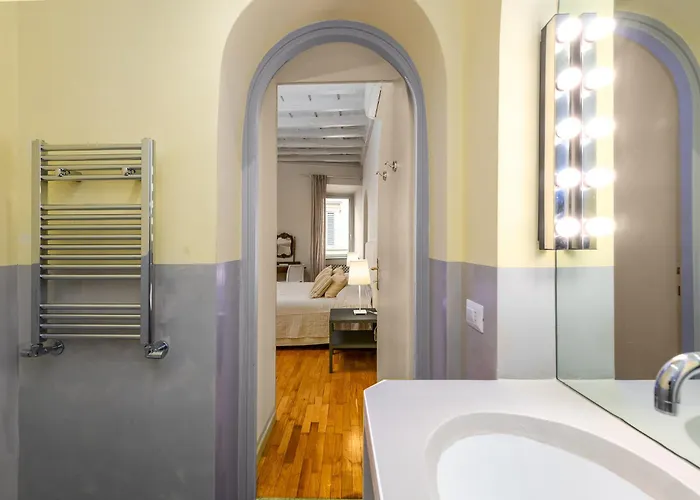 My Spanish Steps - 2 Bathrooms Апартаменты