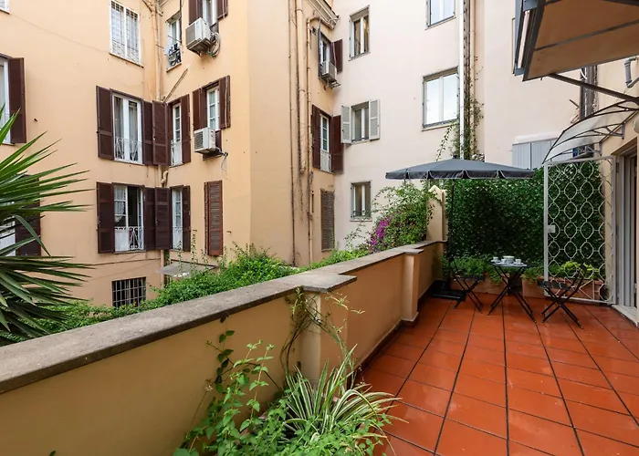 Апартаменты My Spanish Steps - 2 Bathrooms Рим