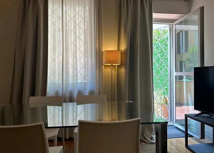 My Spanish Steps - 2 Bathrooms Апартаменты Рим